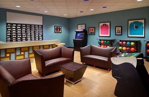 Atlanta Hotel | Elegant Emory Conference Center Hotel with Pool & Spa