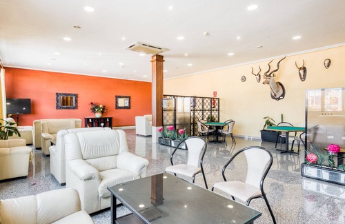 Santa Marta de Tormes Hotel | Discover Emperatriz III: 4-Star Retreat with Spa & Pool