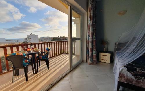 Sal Rei Apartment | Seaside Serenity at MEERESRAUSCHEN: Family-Friendly Retreat