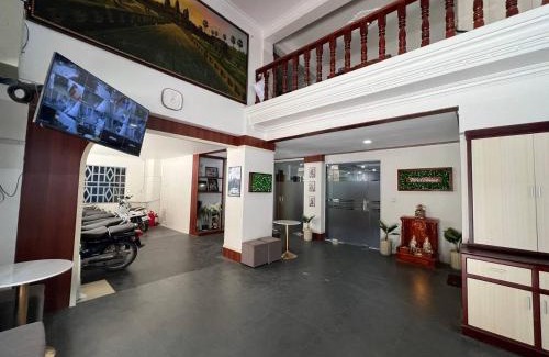 Prampir Makara House | Budget-Friendly Family Retreat at Empire House, Phnom Penh
