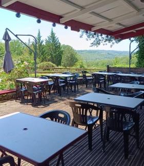 Saint-Aubin-de-Nabirat Other | Discover EMPLACEMENT TENTE: Enchanted Forest Retreat
