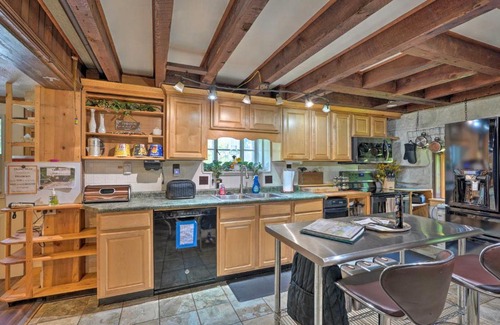 Emporium House | Inviting Emporium Colonial Home with Fire Pit & Hot Tub