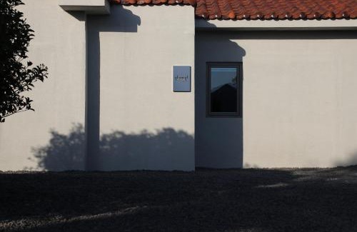 Jongdal-ri House | Empty Room Jeju