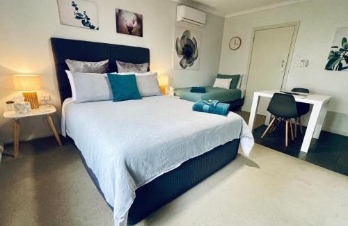 Seymour Bed & Breakfast | Emu Retreat B&B: Guest Rated 10/10 & Pet Friendly Amenities
