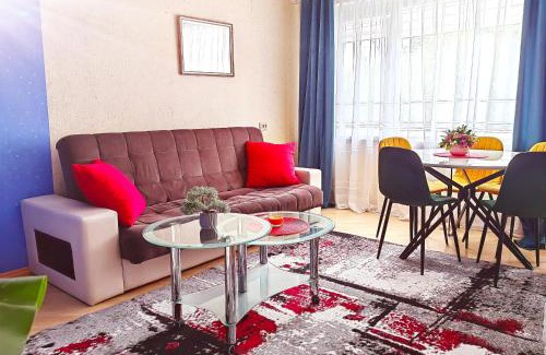 Siauliai Apartment | Family-Friendly EMVIKA Apartment with 9.2/10 Guest Score