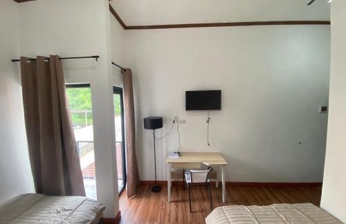 Balikpapan House | Pet and Child-Friendly Retreat at EMWEKA Residence Balikpapan