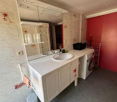Les Angles Apartment | Discover Avignon 30133 les Angles with Pool & Ocean Views