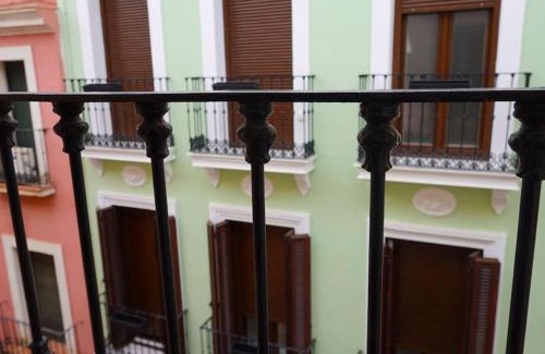 Badajoz Old Town Apartment | Explore Comfort in the Heart of the City - Rated 9.1/10