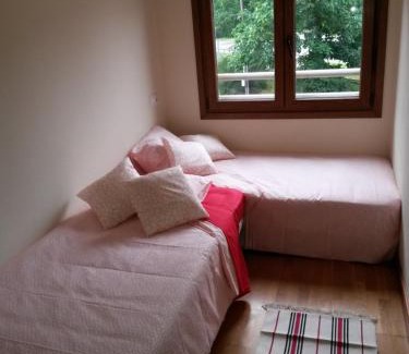 Cangas de Onis Apartment | Relax at En el Sella: Family-Friendly with a Pool