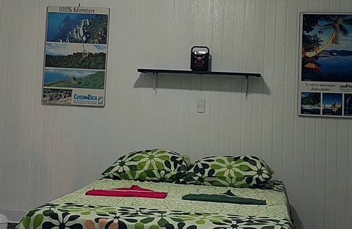 Heredia House | Feel at Home in Nature at En Hostel Perla Verde