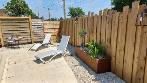 Fille Bed & Breakfast | Idyllic Countryside Retreat Near Le Mans with Pool & Breakfast