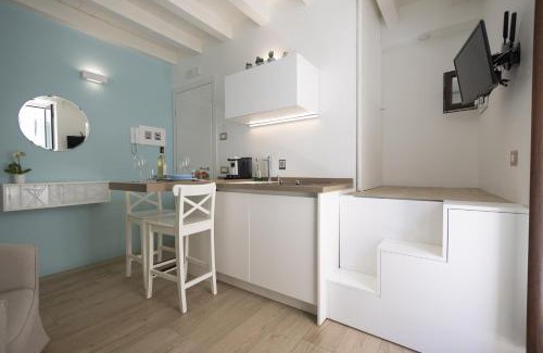 Old Town Apartment | Oceanfront Escape at En..Suite - Guest Rated 9.8/10