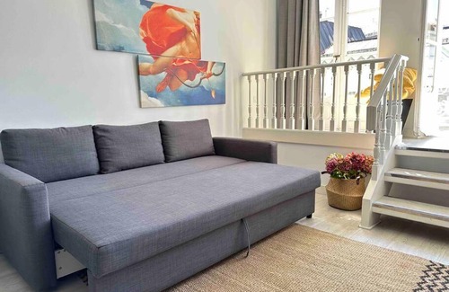Maria Auxiliadora Apartment | Elegant Duplex in a Historic Building - Family Friendly Stay