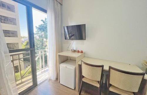 Santa Paula Hotel | Discover Comfort at Mercure SCS, Near GM with Family Amenities