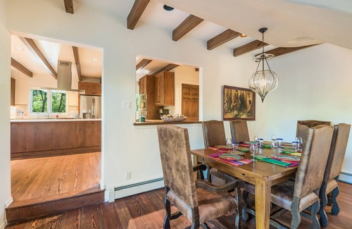 Northeast Santa Fe House | Encantada - Ideal Home with Top Amenities & 9.6/10 Rating