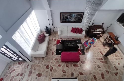 Bucaramanga House | Charming Casa: Ideal Location with Pool and Ocean Views