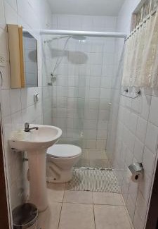 Itanhaem House | Enchanting Chácara with Pool and Hot Tub in Itanhaém