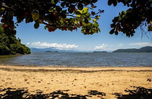 Pontal Hotel | Beachfront Bliss at Encanto Paraty with Ocean Views