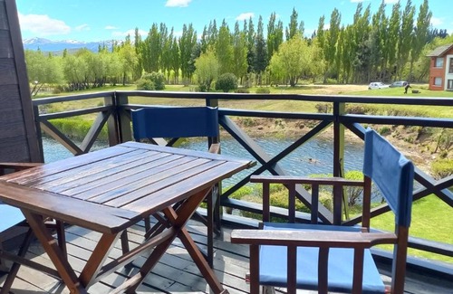 Dina Huapi Apartment | Relax at Encanto sobre el Nahuel with Oceanfront Pool