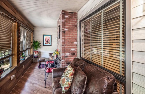 Ruidoso House | Enchanting Encanto: Family-Friendly Getaway Awaits