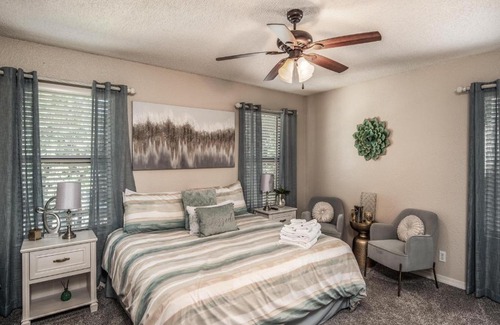 Ruidoso House | Enchanting Encanto: Family-Friendly Getaway Awaits