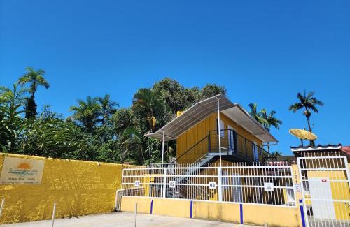 Lazaro House | Escape to Encantos do Lázaro with Ocean Views & Breakfast