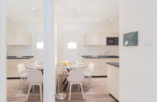 Tremezzo Apartment | Relaxing Tremezzo Apartment 3 with Spa and Family Amenities