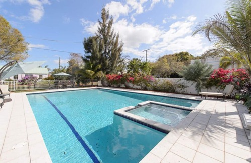 Stuart Cottage | Experience Enchanted Cottage with Ocean View & Spa Access