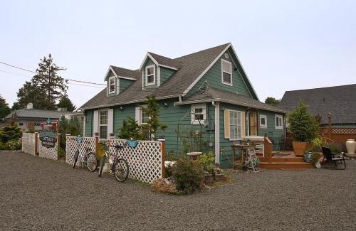 Seaview House | Pet-Friendly Enchanted Cottages by the Sea - Rated 8.9/10