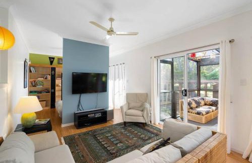 Brisbane Waterfront House | Magical Garden Cottage with Bikes for Family Getaways