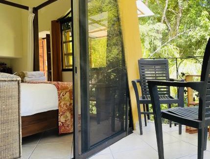 Manuel Antonio Apartment | Enchanting Sloth Apartment: Family-Friendly Retreat Awaits