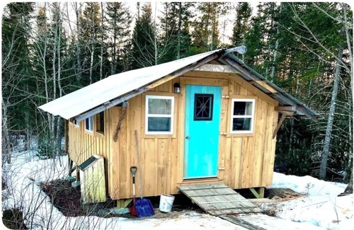 Franklin House | Enchanting 1-bedroom bungalow on Organic Farm— with WiFi!