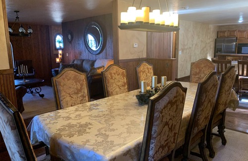 Rockerville House | Impressive Black Hills Castle Near Mt Rushmore & Rapid City