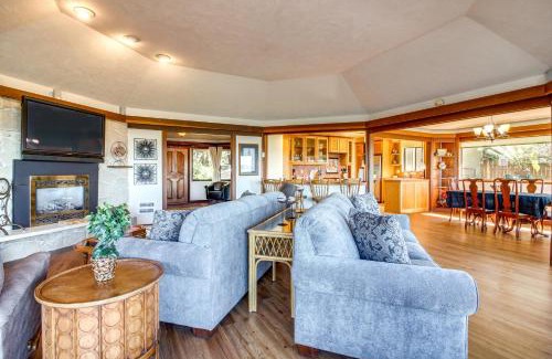 Coos Bay House | Serene Coos Bay Sanctuary with Oceanfront Views & Spa