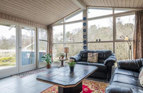 Rindby Strand House | Pet-Friendly Holiday Home Fanø LXXIX for Family Getaways