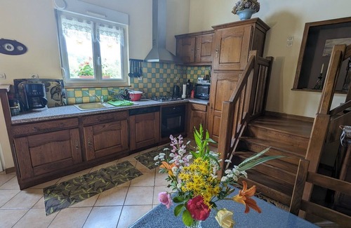 Saint-Ouen-les-Parey Cottage | Cozy Gite Saint-Ouen-lès-Parey: Family-Friendly Retreat