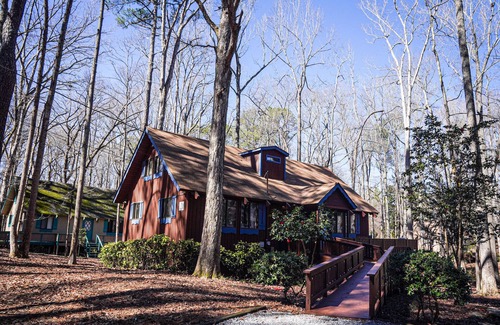 Pine Mountain Cabin | Scenic Lake View Chalet with Family-Friendly Amenities