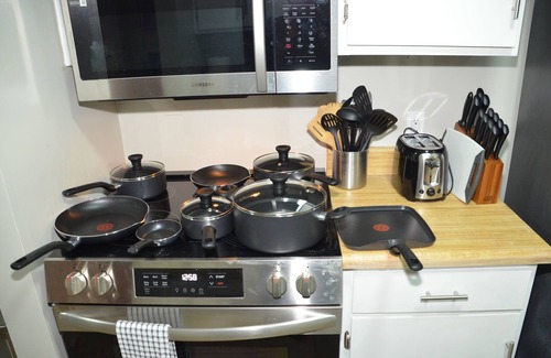Enterprise Apartment | Serene Oasis - Centrally Located and Family Friendly Retreat