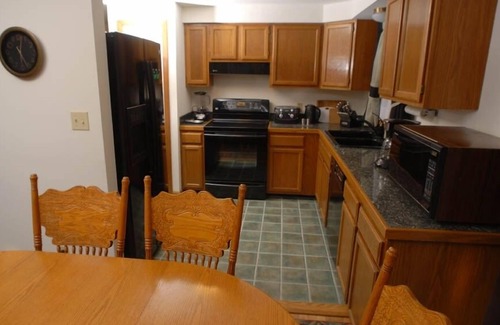 Trenton Cottage | Secluded Cottage Steps from Bar Harbor & Acadia NP with Pool