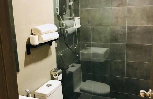 Putrajaya Hotel | Comfortable Enclave Hotel: Family-Friendly Amenities Await