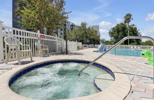Southwest Orlando House | Relaxing Enclave Condo: 2mi to Universal, Pet-Friendly Stay