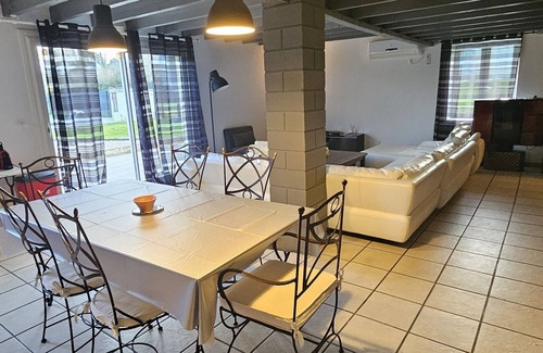 Tayac House | Tranquil Gated Retreat with Private Pool near St Emilion