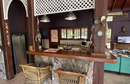 Praia do Toque-Toque Pequeno House | Private Oceanfront Apartment: Security and 10/10 Ratings