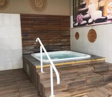 Caldas Novas Apartment | Top-Rated Encontro das Águas Resort with Family-Friendly Perks