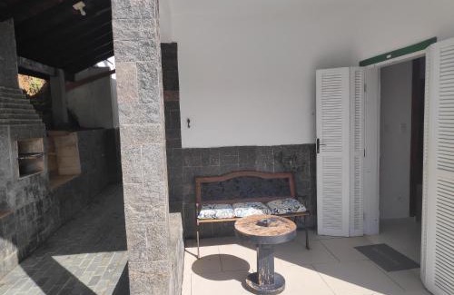 Lazaro Cabin | Pet-Friendly Encontro dos Mares Chalés with Pool & Family Fun