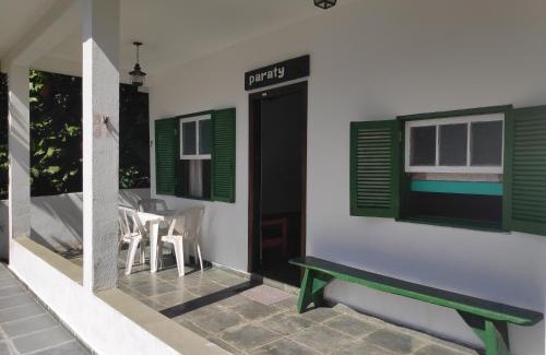 Lazaro Cabin | Pet-Friendly Encontro dos Mares Chalés with Pool & Family Fun