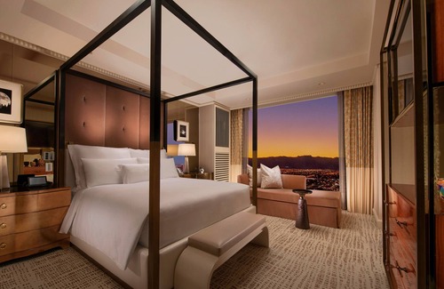 Las Vegas Strip Resort | Experience Encore at Wynn Las Vegas: 5-Star Elegance Awaits