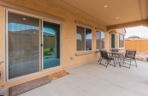 Festival Ranch House | Pet-Friendly Desert Oasis with Top Guest Rating of 9/10
