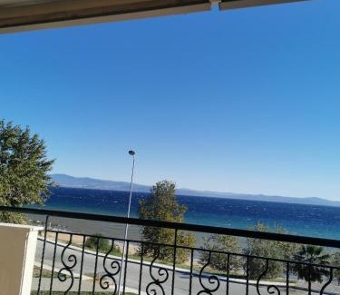 Fourka Apartment | Endless blue apartment kassandra