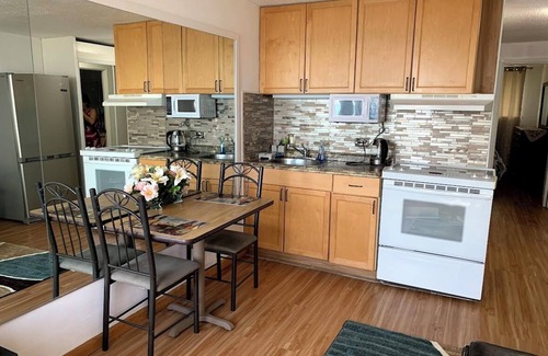 Makaha Condo | Serene Oceanfront Retreat with Breathtaking Views